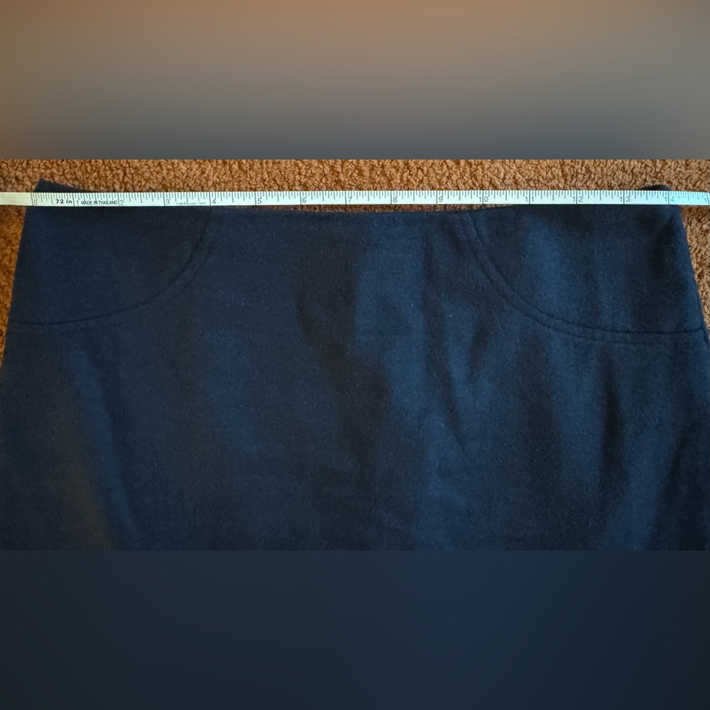Reformation Buxton Skirt – Navy | Size 6 - Picture 7 of 8